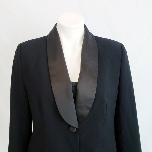 NWT Tuxedo Style Blazer Black w/Satin Trim Size Small - Picture 2 of 10